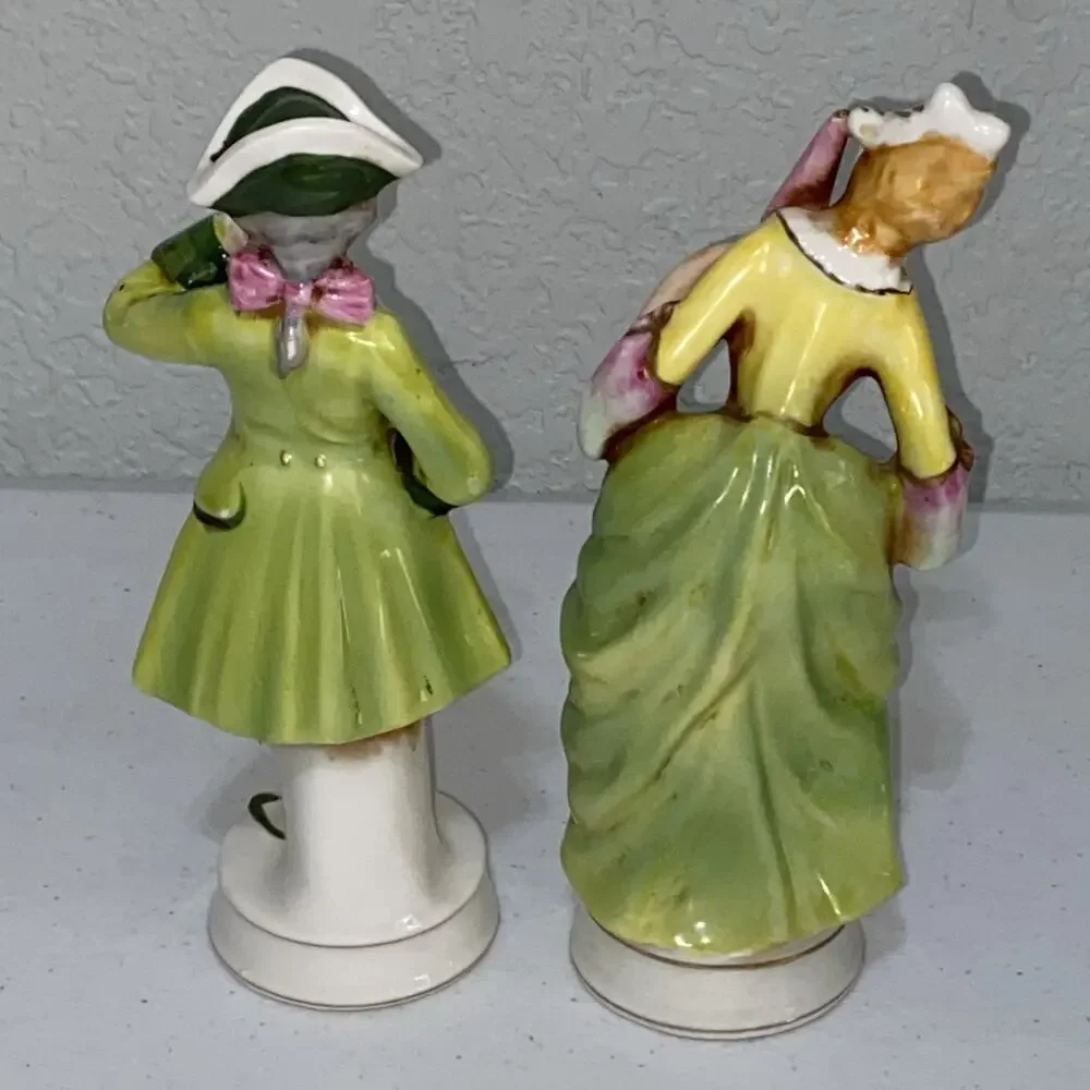 Moriyama Victorian Courting Couple 7.5” Figurines Vintage Made in Occupied Japan